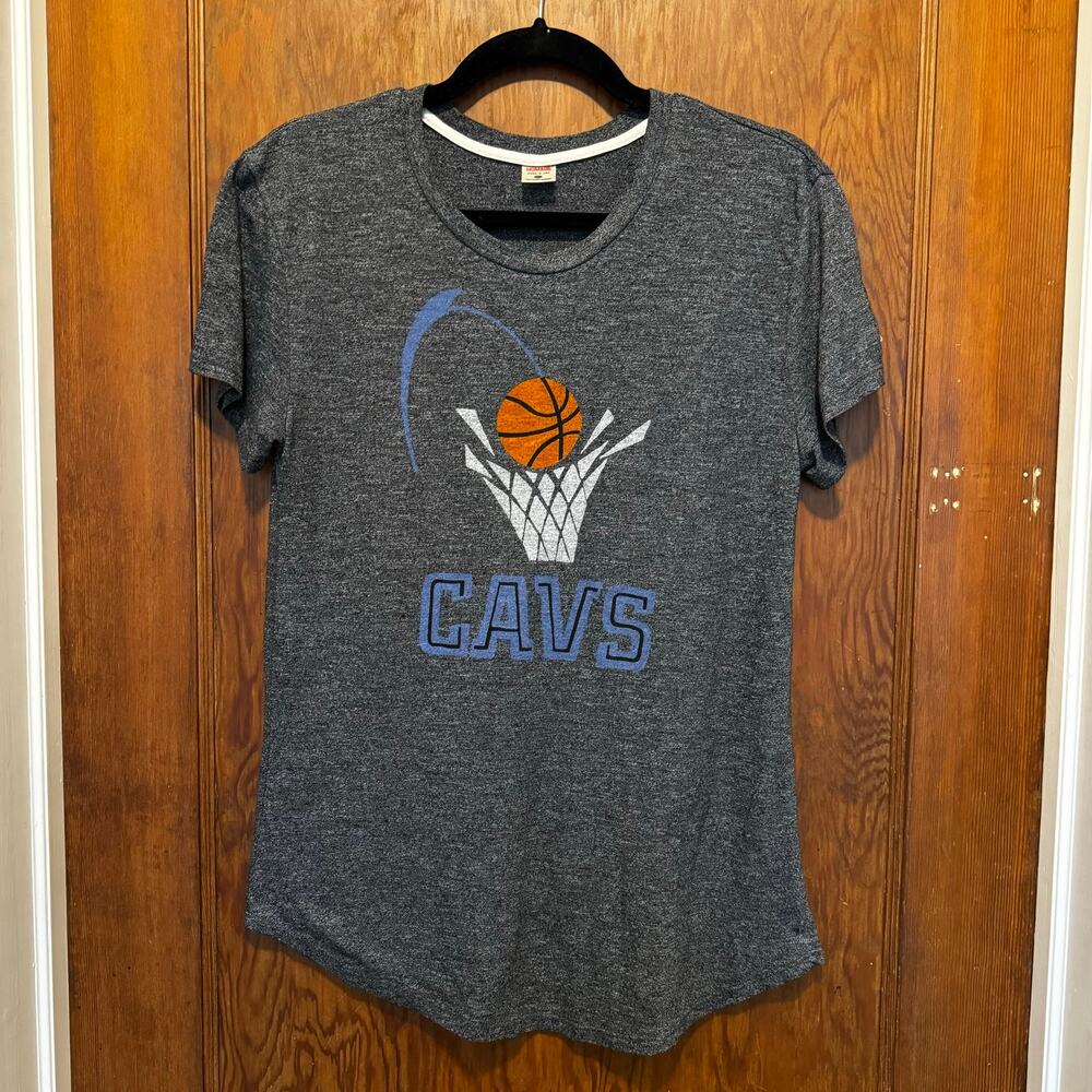 EUC‎ Homage Retro Cleveland Cavs Cavaliers Women's Shirt Large Gray NBA 90s